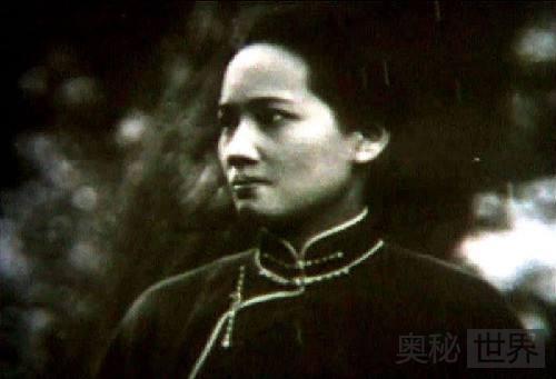 宋庆龄流亡海外的生活