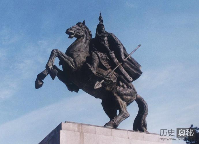 努尔哈赤以十三副铠甲起兵，为何能建立后金与明朝抗衡？