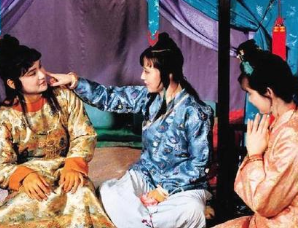 贾宝玉和薛宝钗的新婚之夜发生了什么